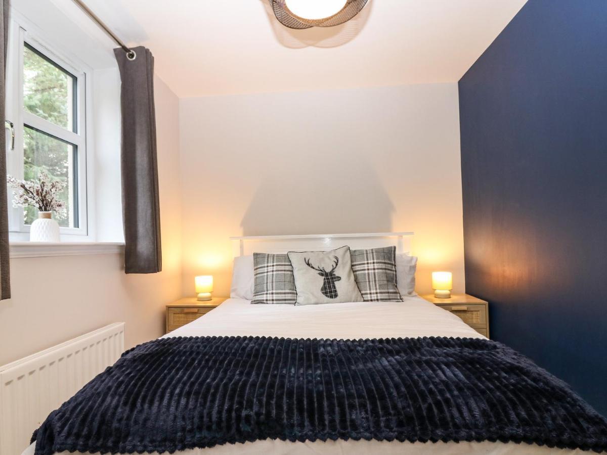 11 Ambleside Court *